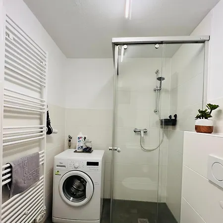 Apartment Stylish Naehe Hbf-tiefgarage-lift