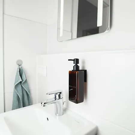 Stylish Naehe Hbf-tiefgarage-lift * Hannover