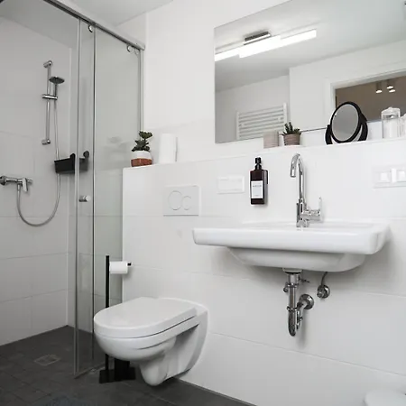 Lägenhet Stylish Naehe Hbf-tiefgarage-lift *