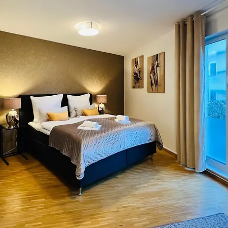 Stylish Naehe Hbf-tiefgarage-lift Appartement *