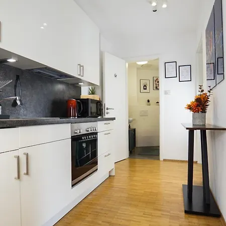 Stylish Naehe Hbf-tiefgarage-lift Appartement Hannover